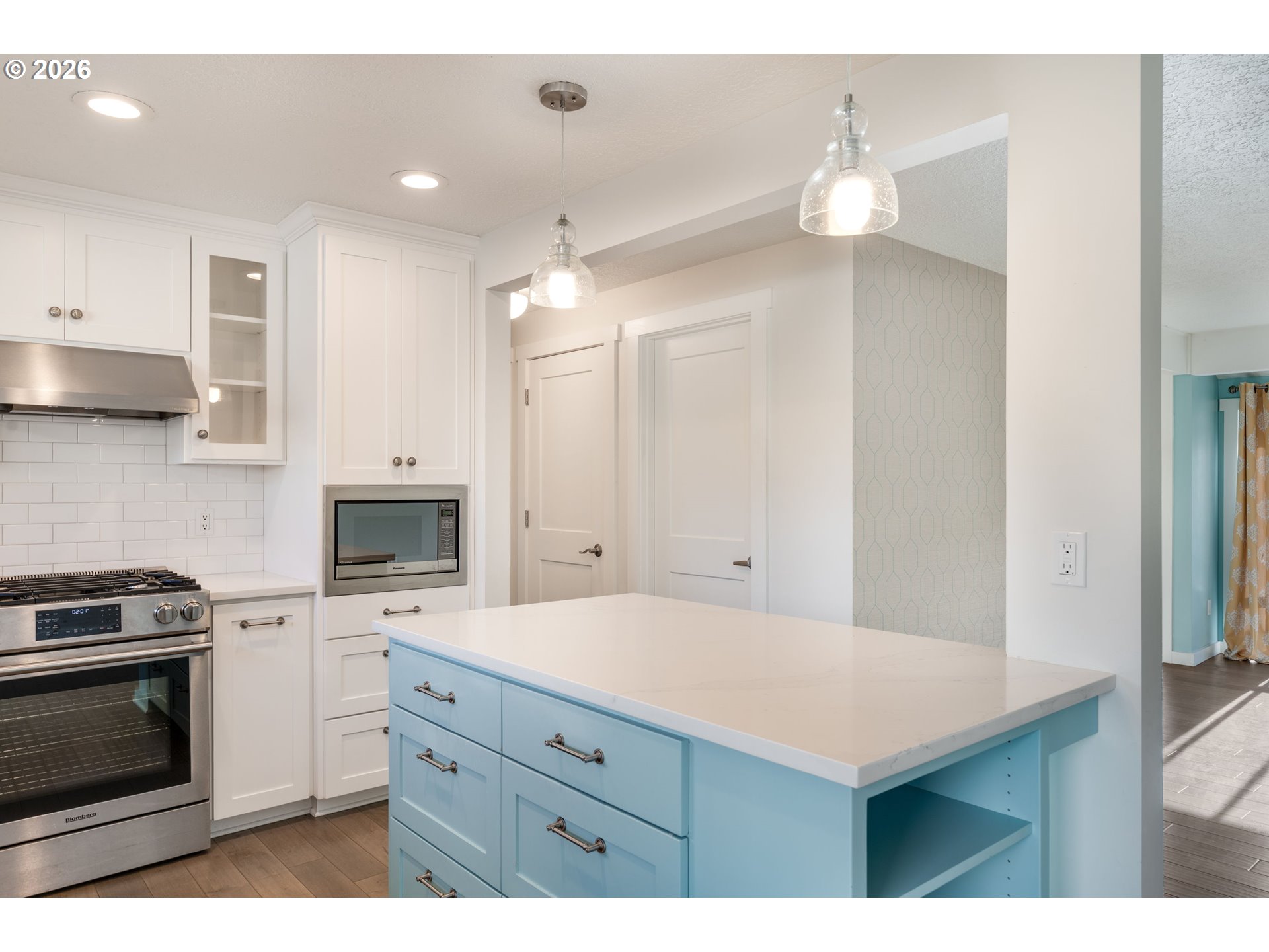 5165 Southwest Normandy Place Beaverton, OR 97005 - Photo 14 of 47 Kitchen