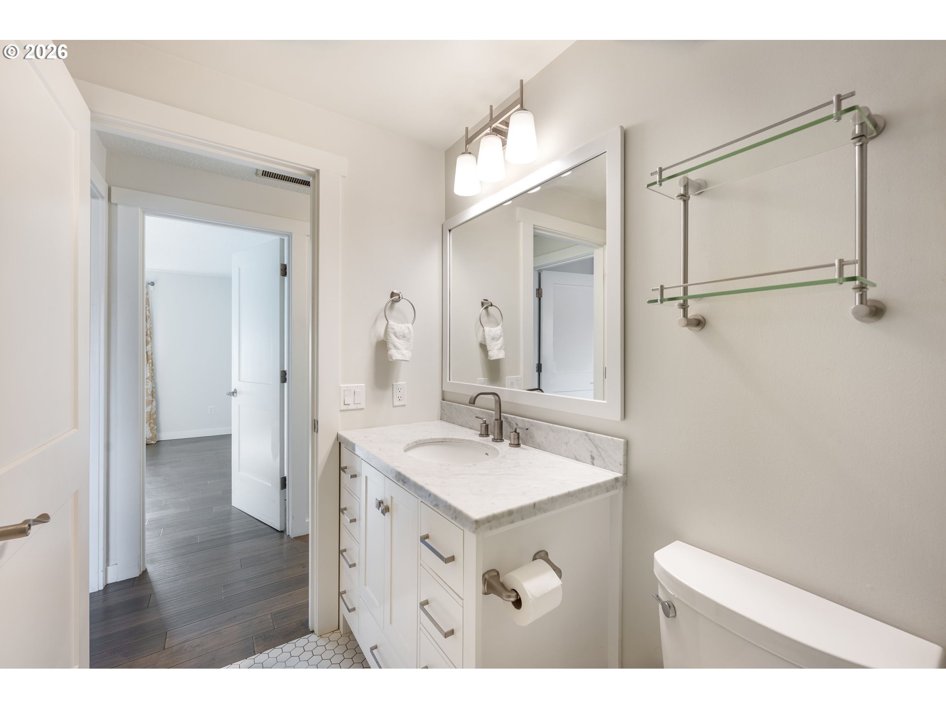 5165 Southwest Normandy Place Beaverton, OR 97005 - Photo 25 of 47 Bathroom