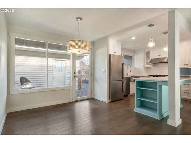 $315,000 | 5165 Southwest Normandy Place, Beaverton, OR 97005