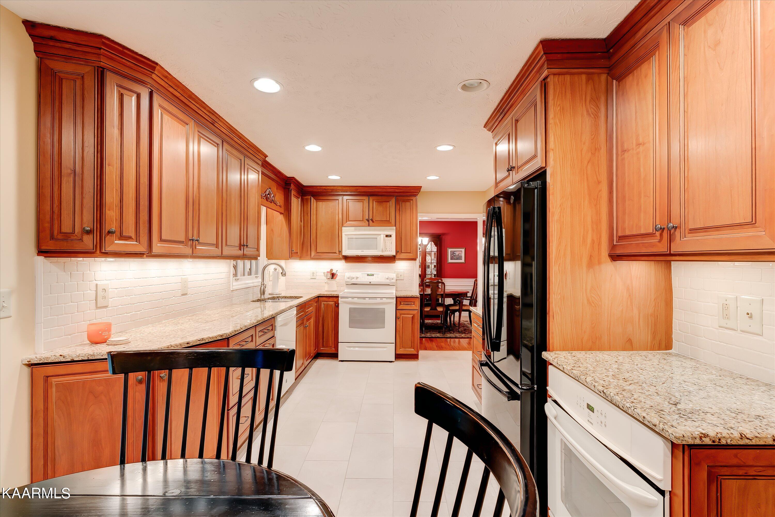 1329 Candlewick Road Knoxville, TN 37932 - Photo 12 of 48 14-1329 Candlewick Rd-14