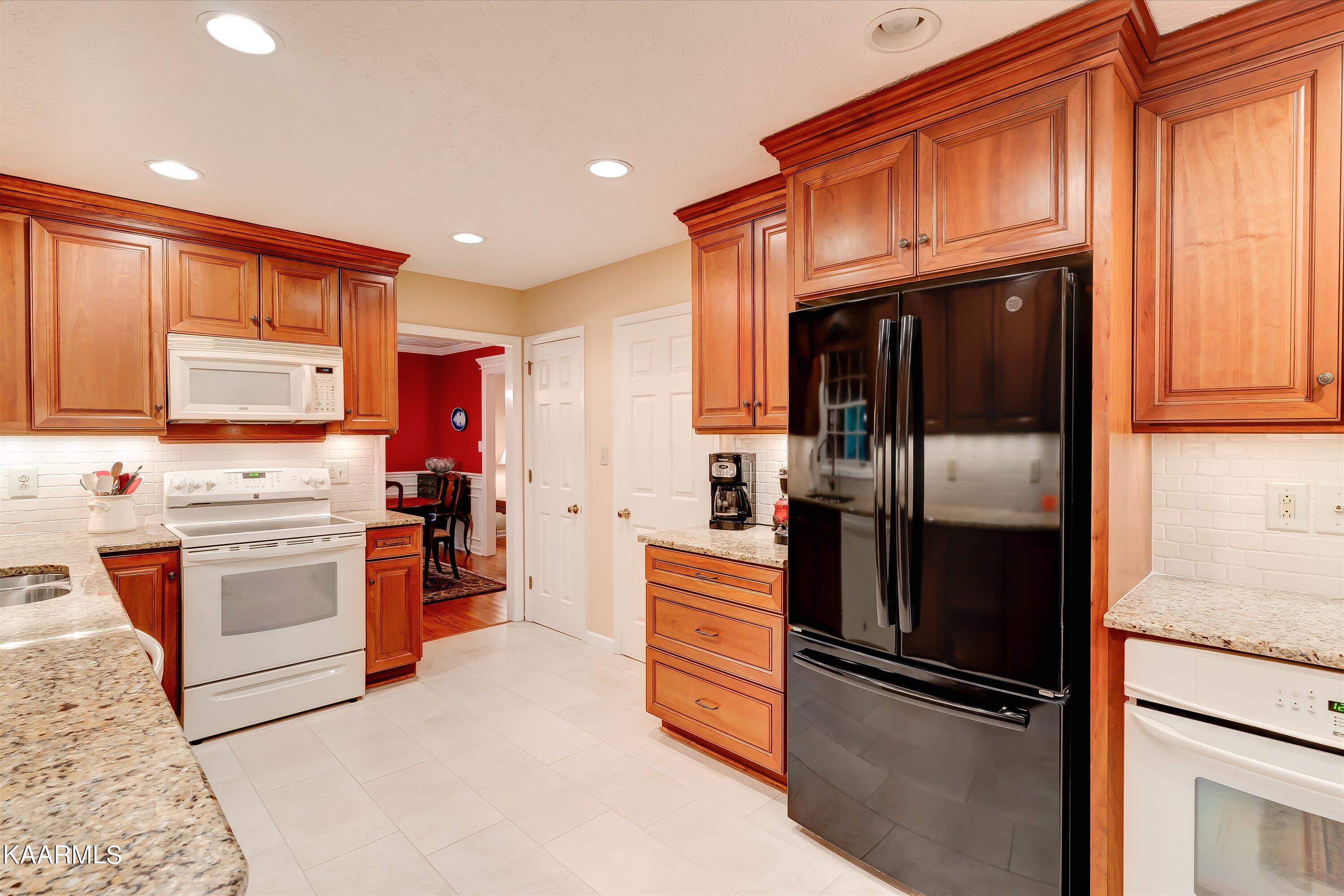 1329 Candlewick Road Knoxville, TN 37932 - Photo 13 of 48 15-1329 Candlewick Rd-15