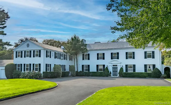 $11,750,000 | 10 Lands End Road, Locust Valley, NY 11560
