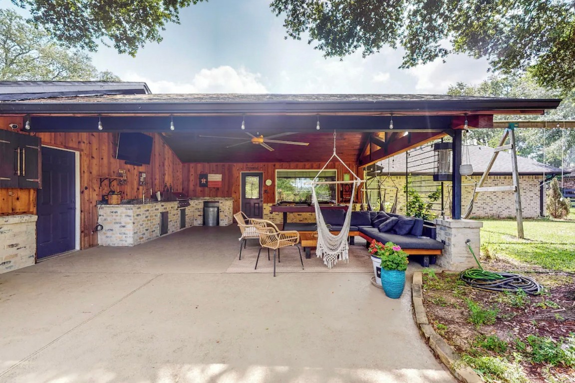 30819 Quinn Road Tomball, TX 77375 - Photo 23 of 30 Large covered patio