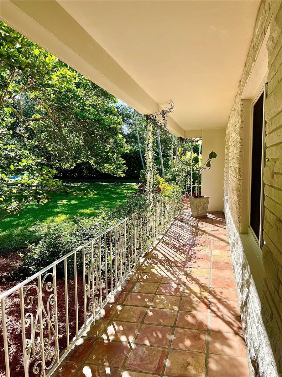 7305 Southwest 132nd Street Pinecrest, FL 33156 - Photo 5 of 13