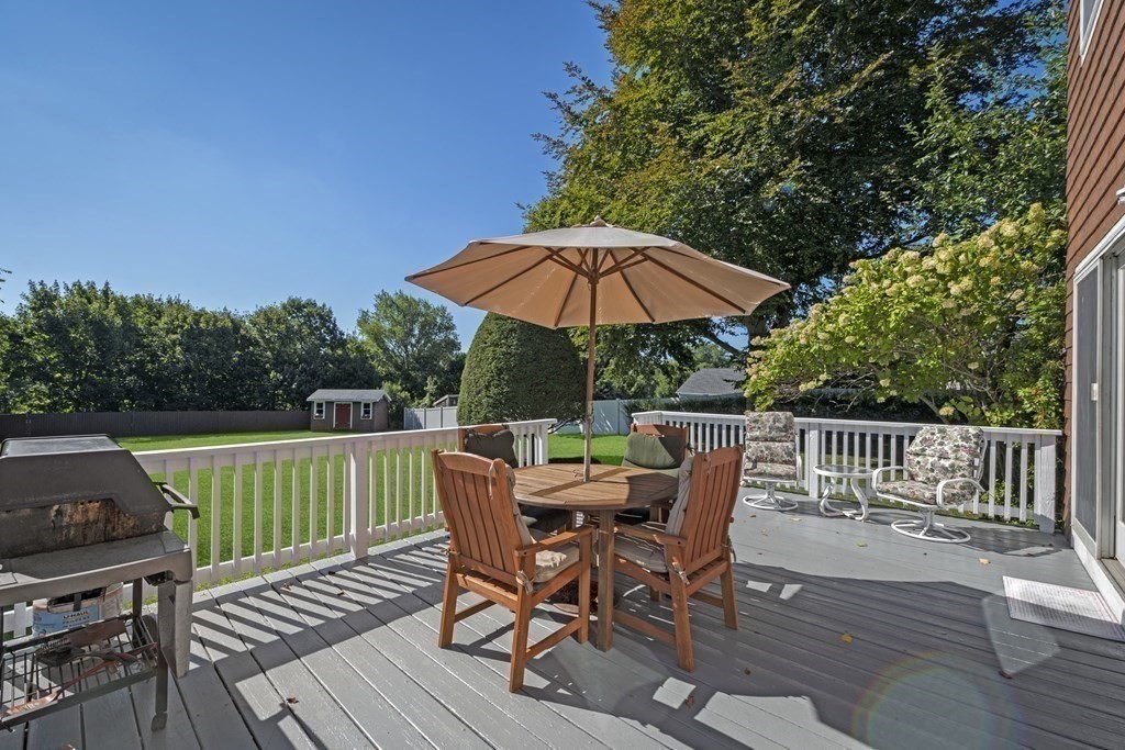 35 Haley Road Marblehead, MA 01945 - Photo 12 of 41