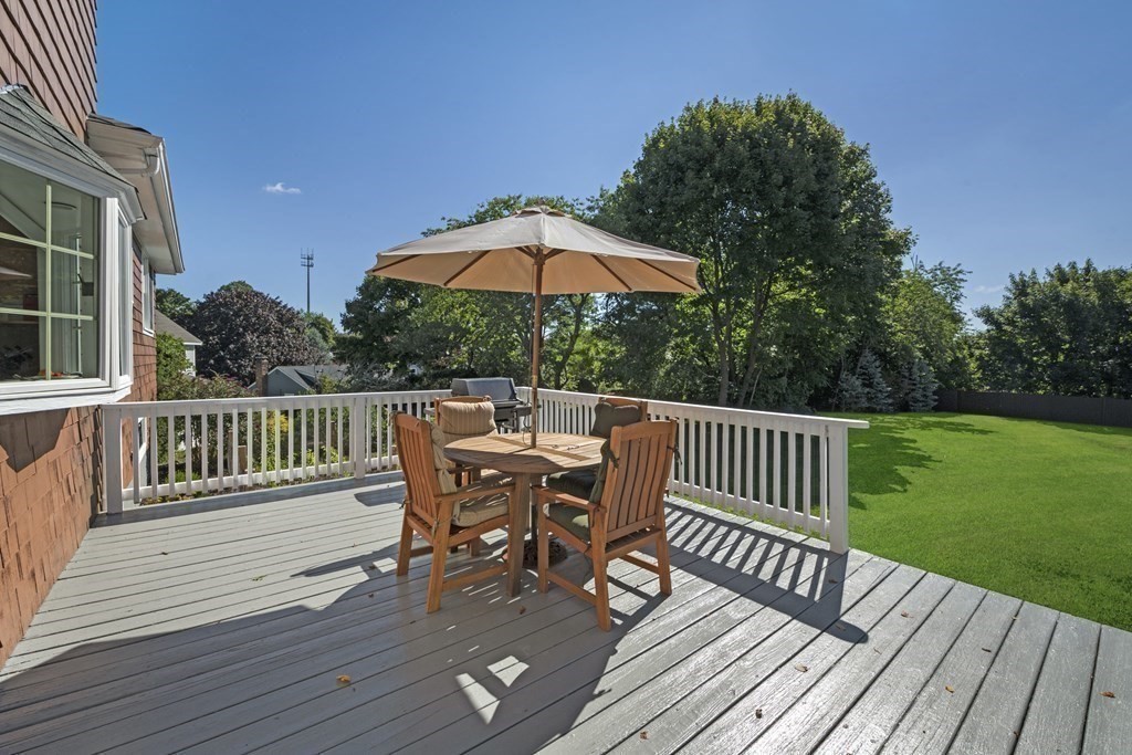 35 Haley Road Marblehead, MA 01945 - Photo 13 of 41