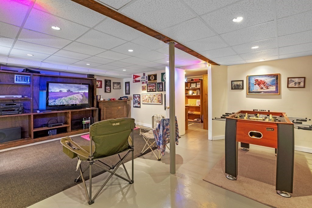 35 Haley Road Marblehead, MA 01945 - Photo 30 of 41