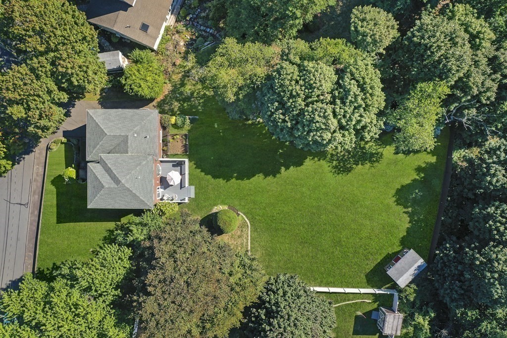 35 Haley Road Marblehead, MA 01945 - Photo 5 of 41