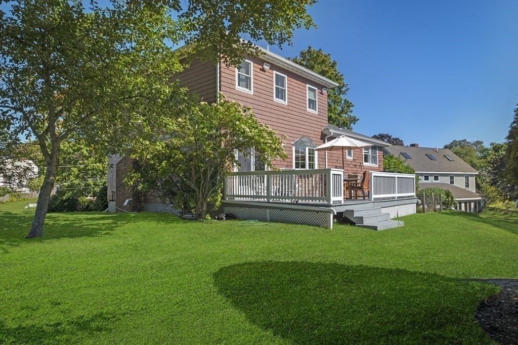 35 Haley Road Marblehead, MA 01945 - Photo 8 of 41