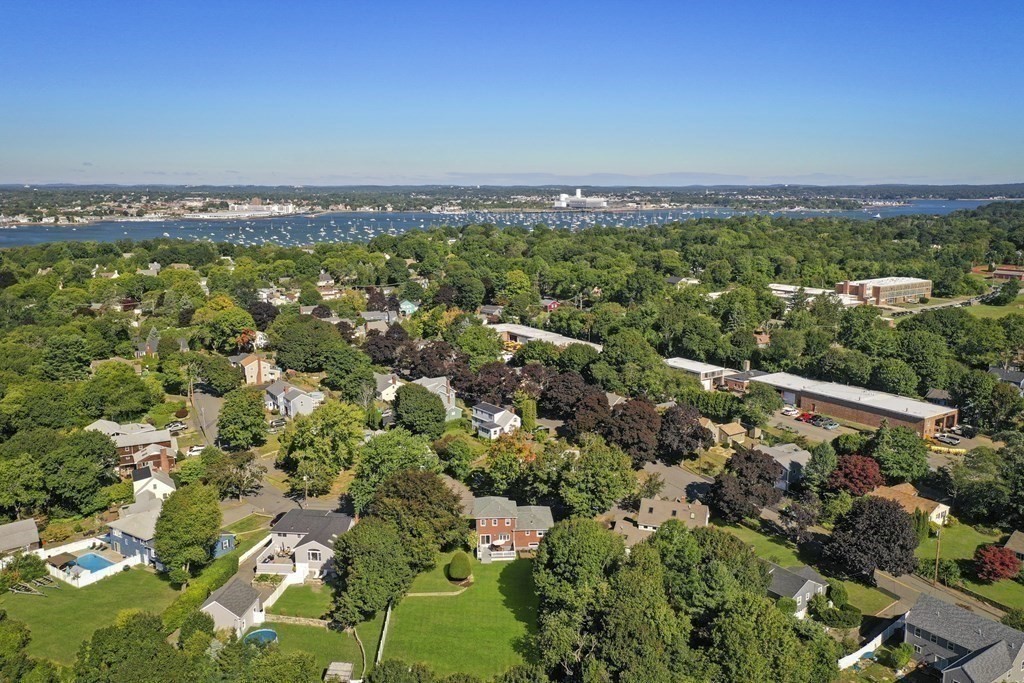 35 Haley Road Marblehead, MA 01945 - Photo 9 of 41