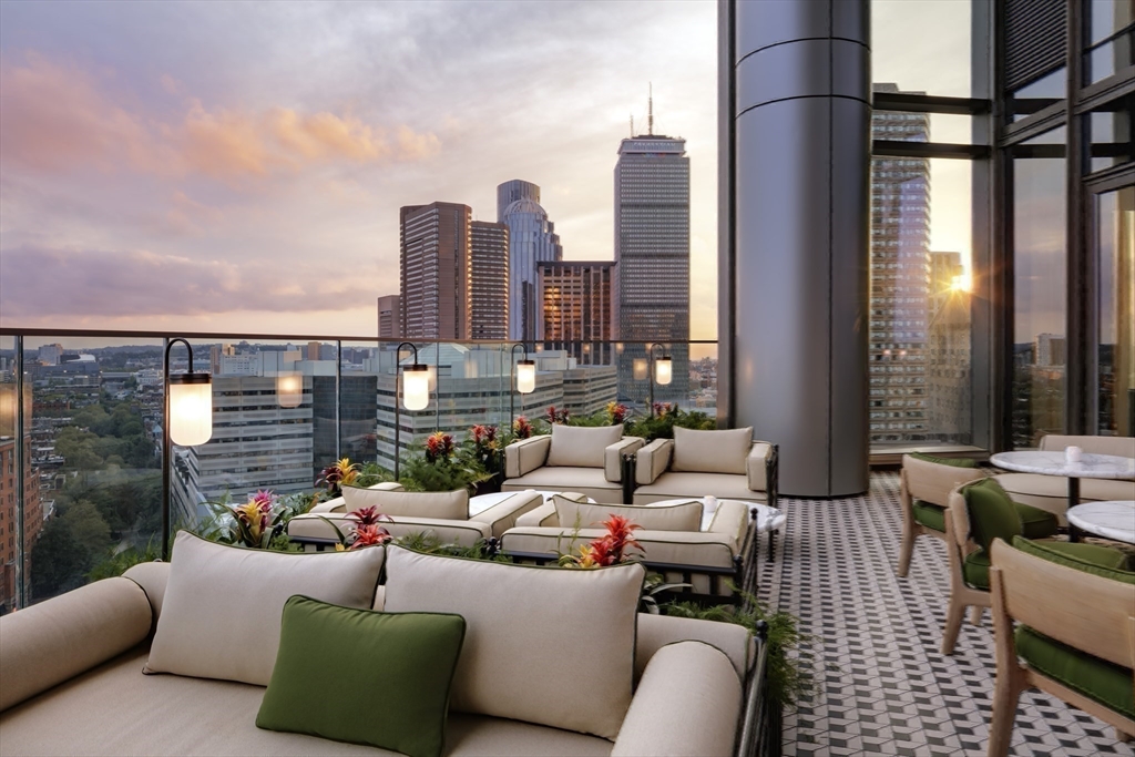 40 Trinity Place, Unit 1607 Boston, MA 02116 - Photo 33 of 36 a view of a terrace with couches