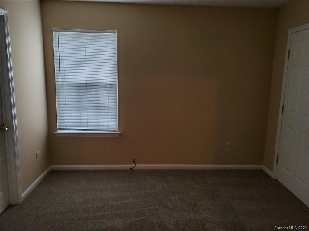 3020 Fairglen Road, Unit 3 Charlotte, NC 28269 - Photo 12 of 20