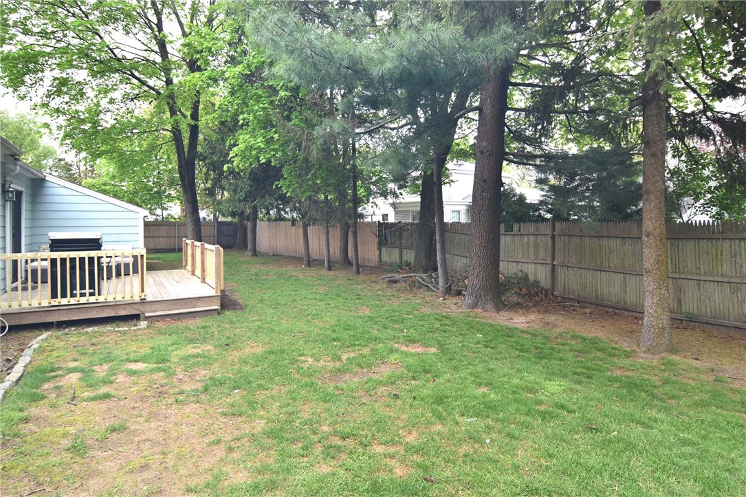 31 Leslie Road Warwick, RI 02888 - Photo 26 of 26