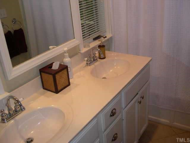 1323 Duplin Road Raleigh, NC 27607 - Photo 6 of 10 Photo 6