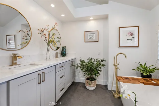 $1,350,000 | 90 Cameray Heights, Laguna Niguel, CA 92677