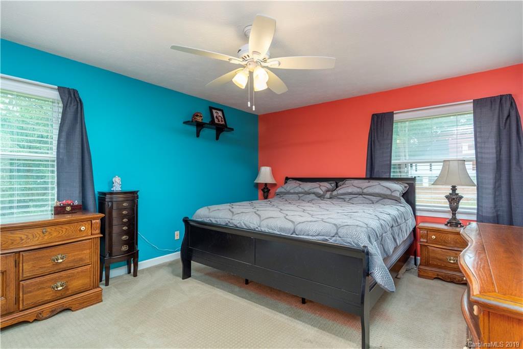 330 Pritchard Road Candler, NC 28715 - Photo 13 of 23 Gallery Image 13