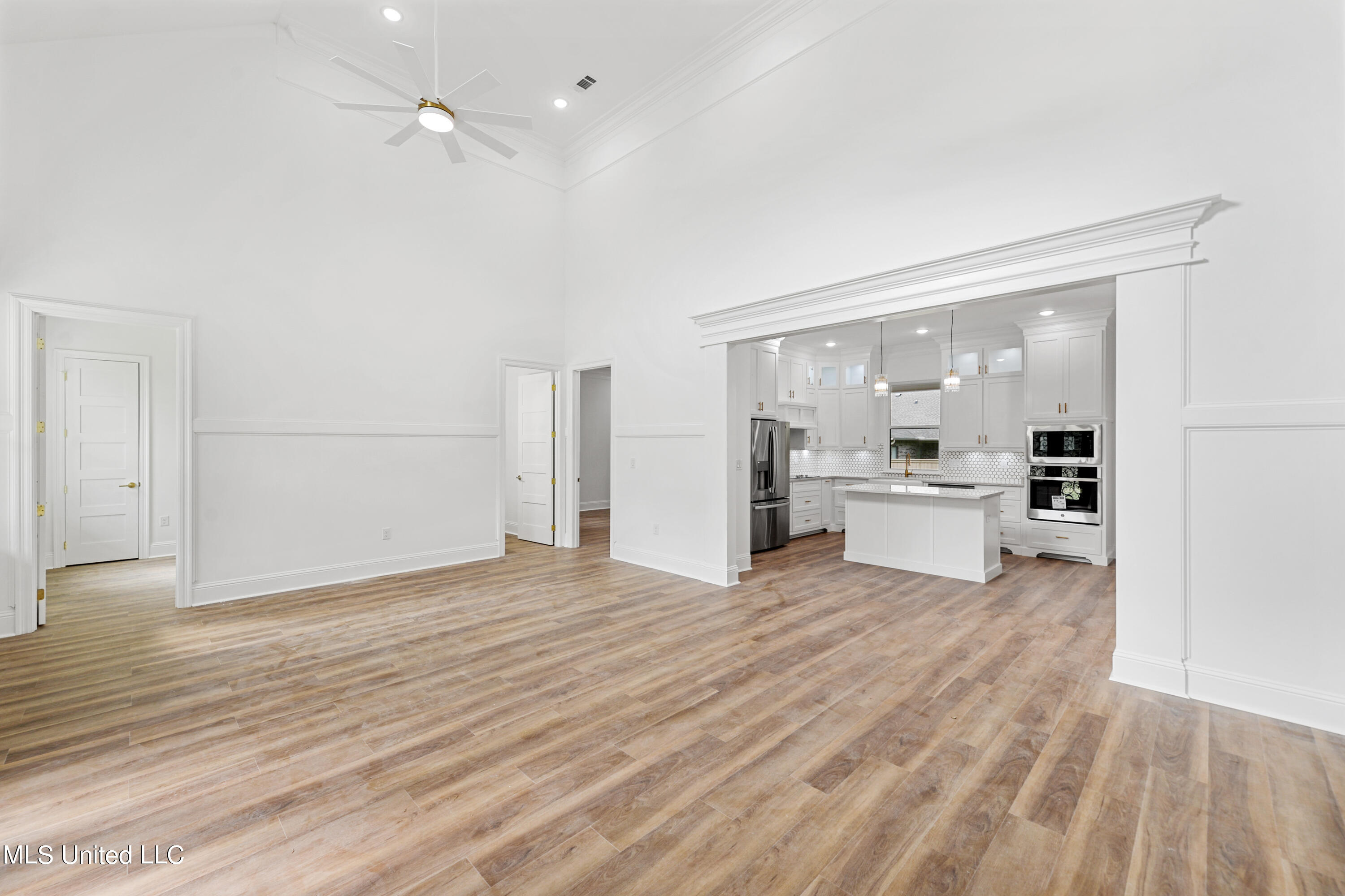 9375 Evans Road Gulfport, MS 39503 - Photo 6 of 29 006