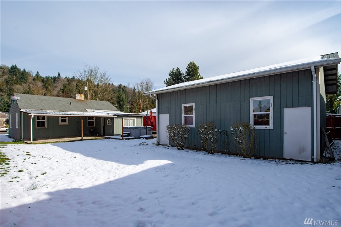 3701 Southeast 6th Street Renton, WA 98058 - Photo 16 of 22