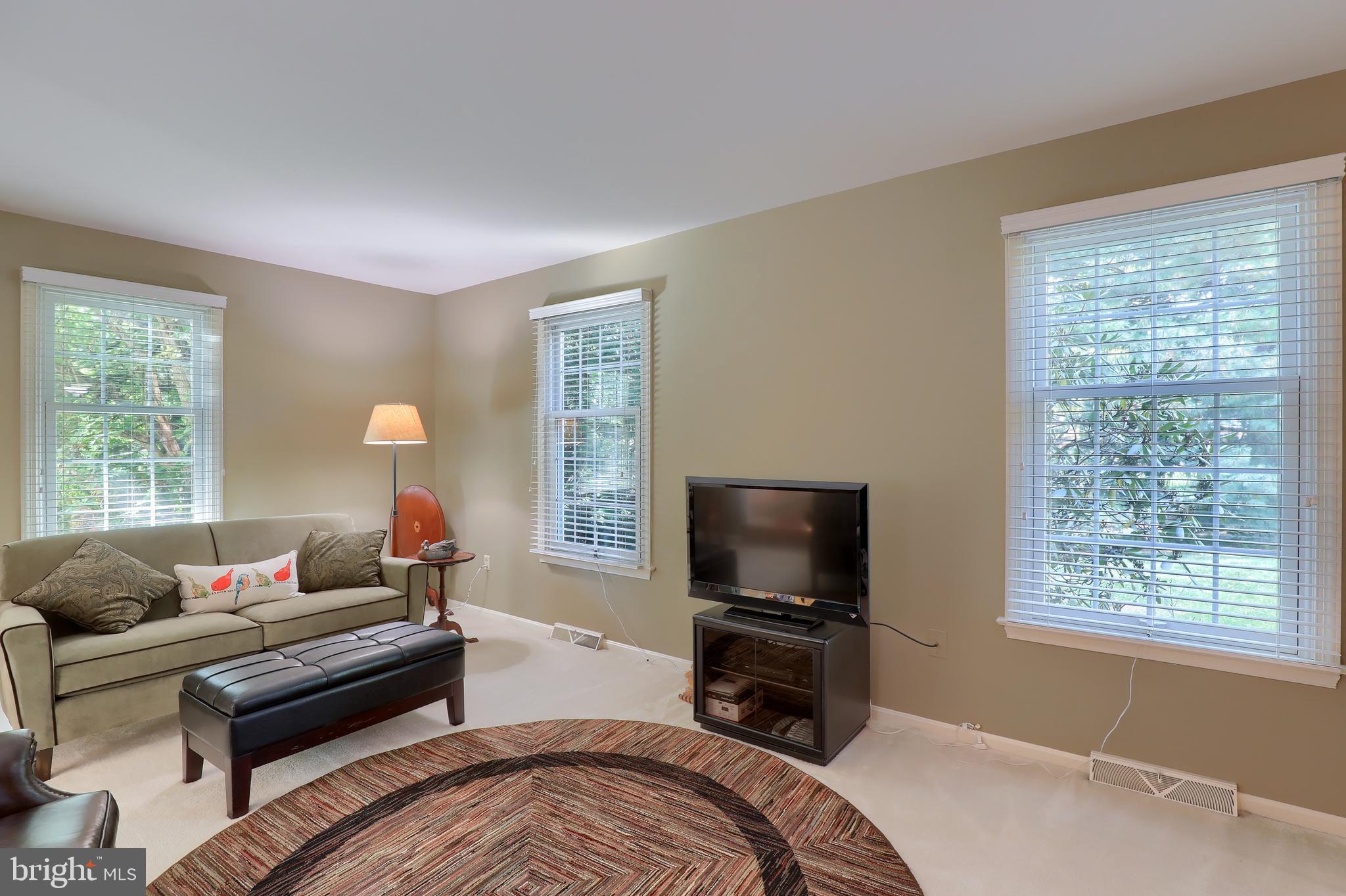 2450 Butter Road Lancaster, PA 17601 - Photo 6 of 59