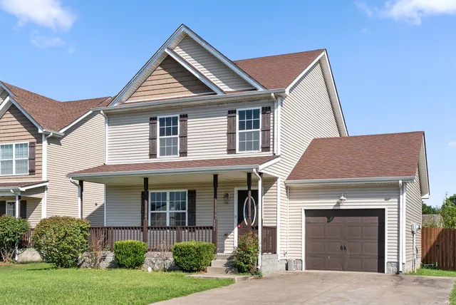 $1,758 | 521 Falkland Circle, Clarksville, TN 37042