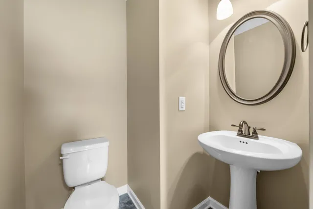 $1,758 | 521 Falkland Circle, Clarksville, TN 37042