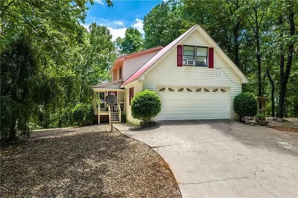 $2,890 | 7591 South Chestatee Street, Dahlonega, GA 30533