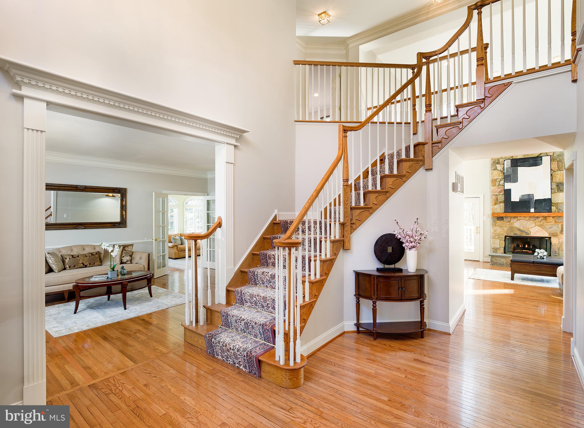 1136 Pebble Spring Drive Berwyn, PA 19312 - Photo 4 of 36