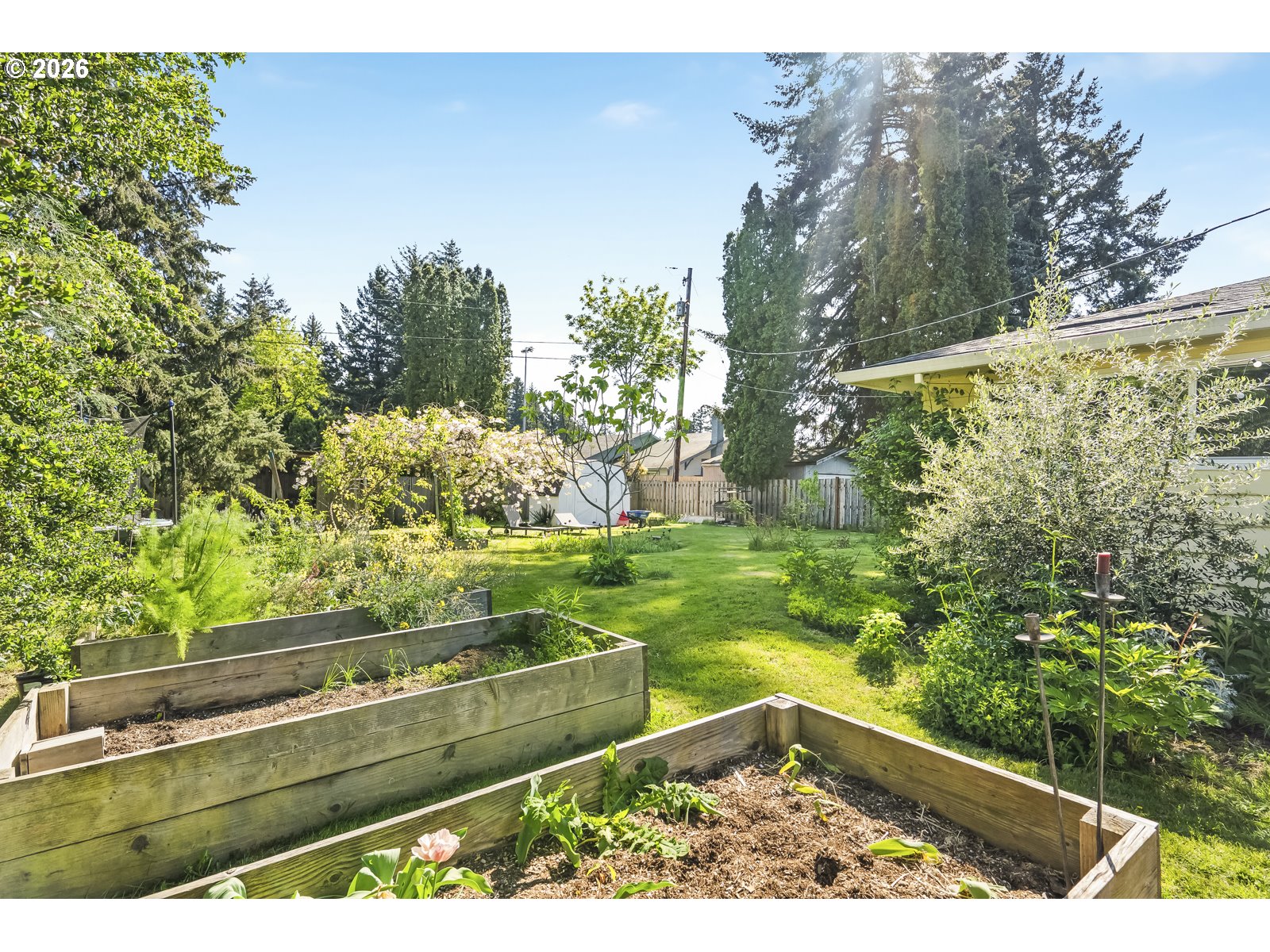 13334 Southeast Clay Street Portland, OR 97233 - Photo 25 of 33