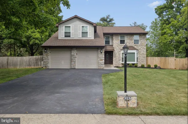 $850,000 | 1297 Quarry Commons Drive, Yardley, PA 19067