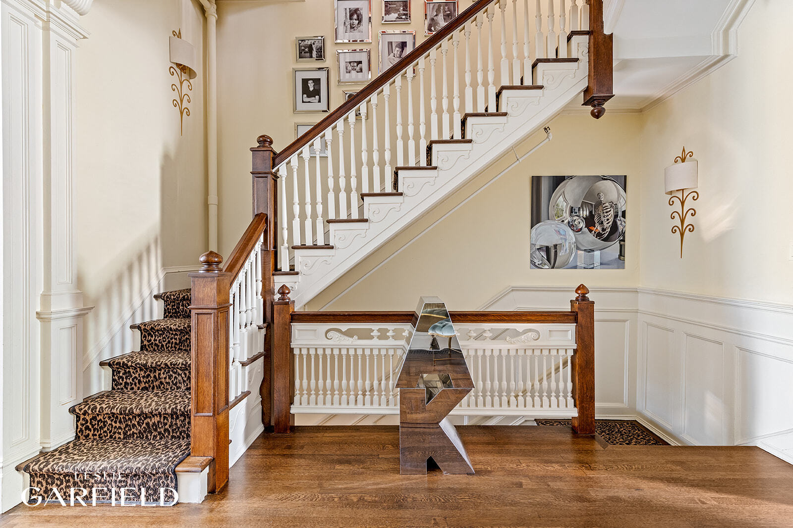 315 West 84th Street Manhattan, NY 10024 - Photo 3 of 20 a view of entryway with wooden floor