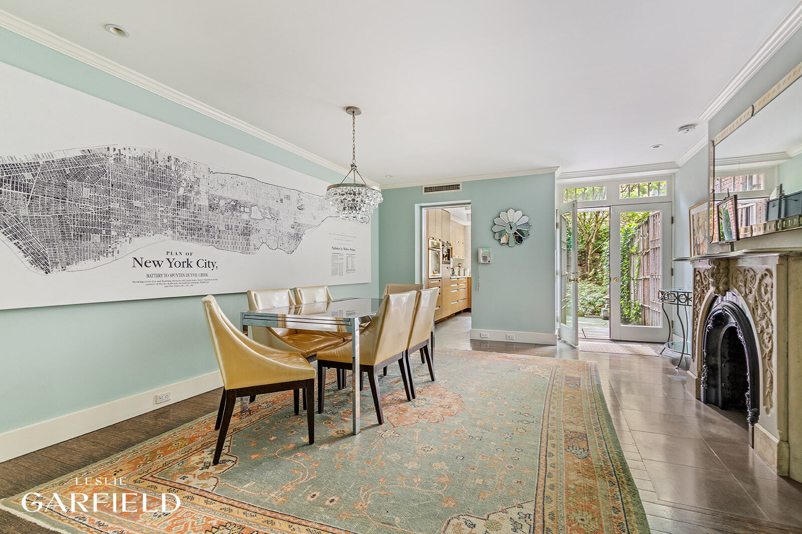 315 West 84th Street Manhattan, NY 10024 - Photo 7 of 20 a view of a dining room with furniture