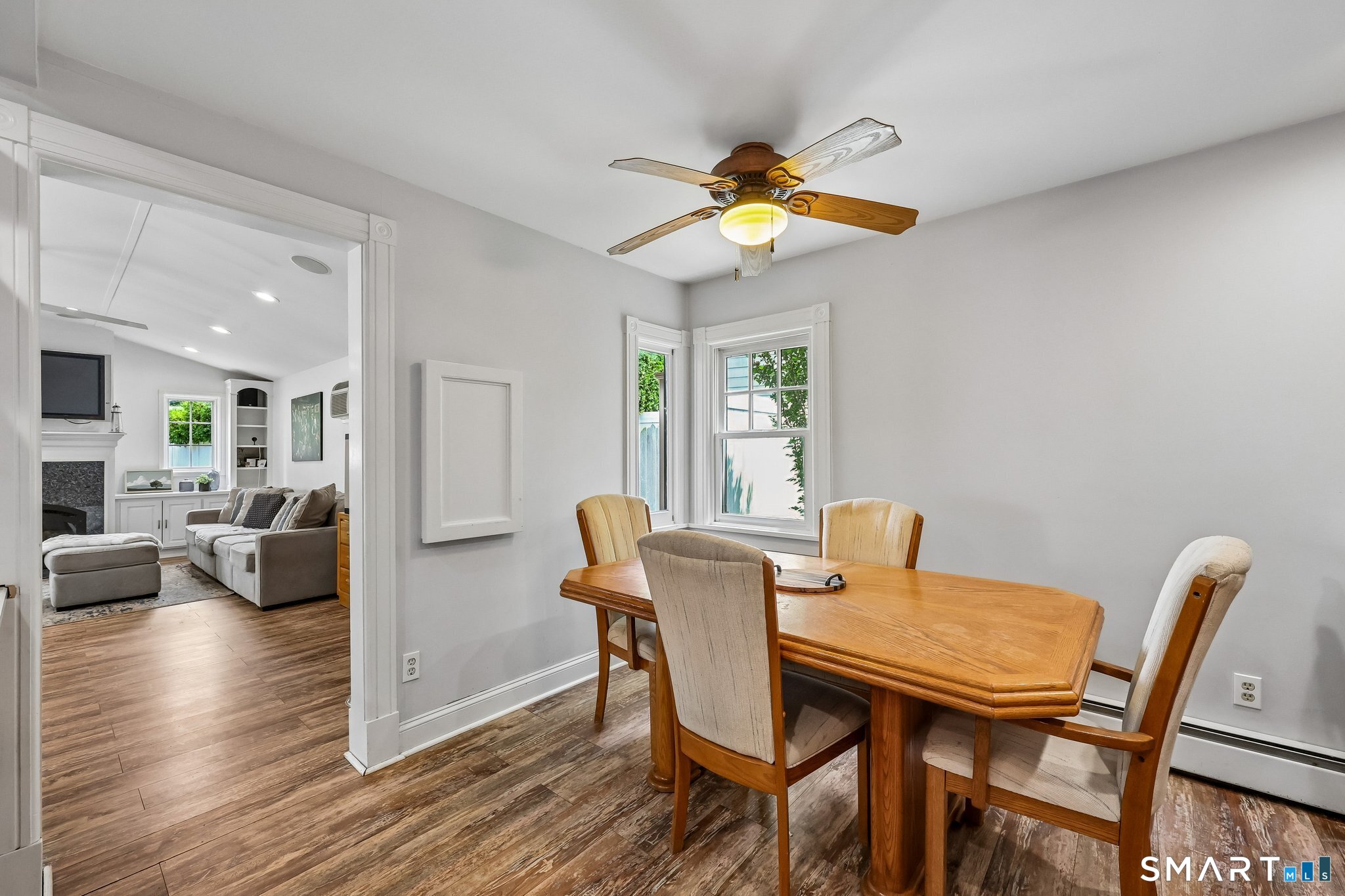 21 Friendly Road Norwalk, CT 06851 - Photo 4 of 28 Eat-In Kitchen convenience with built-in bar/hutch provides the perfect space for morning coffee and on-the-go breakfast time!