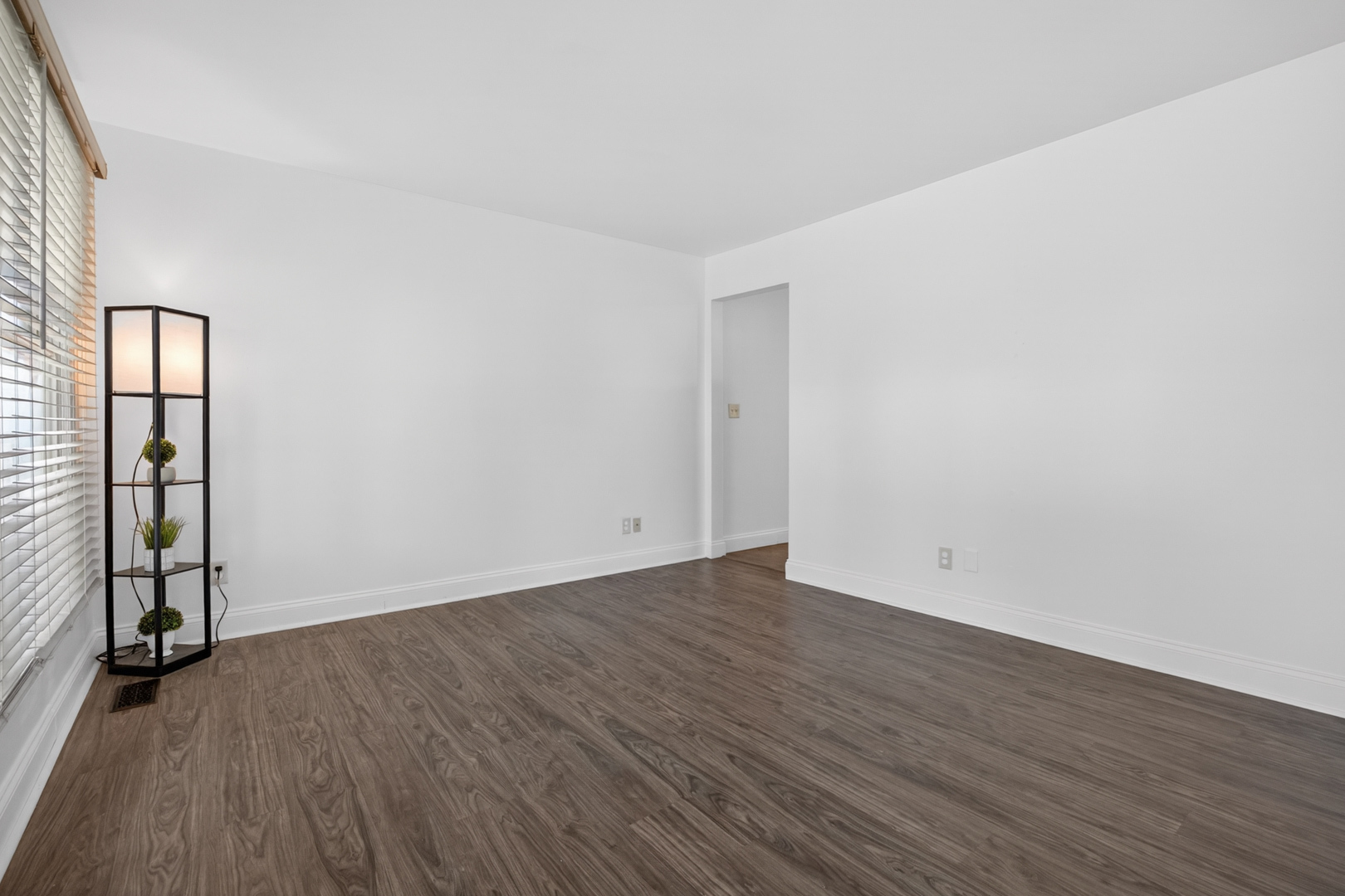 1411 Dillon Drive Normal, IL 61761 - Photo 4 of 35