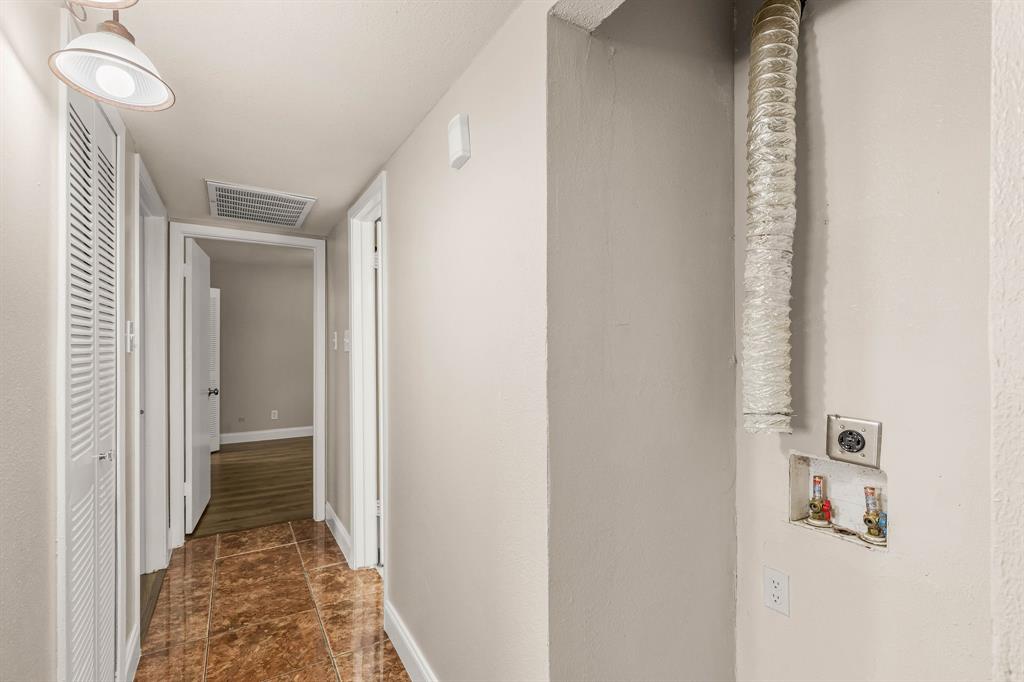 5809 Harvest Hill Road, Unit 2055 Dallas, TX 75230 - Photo 15 of 40 Gallery Image 15