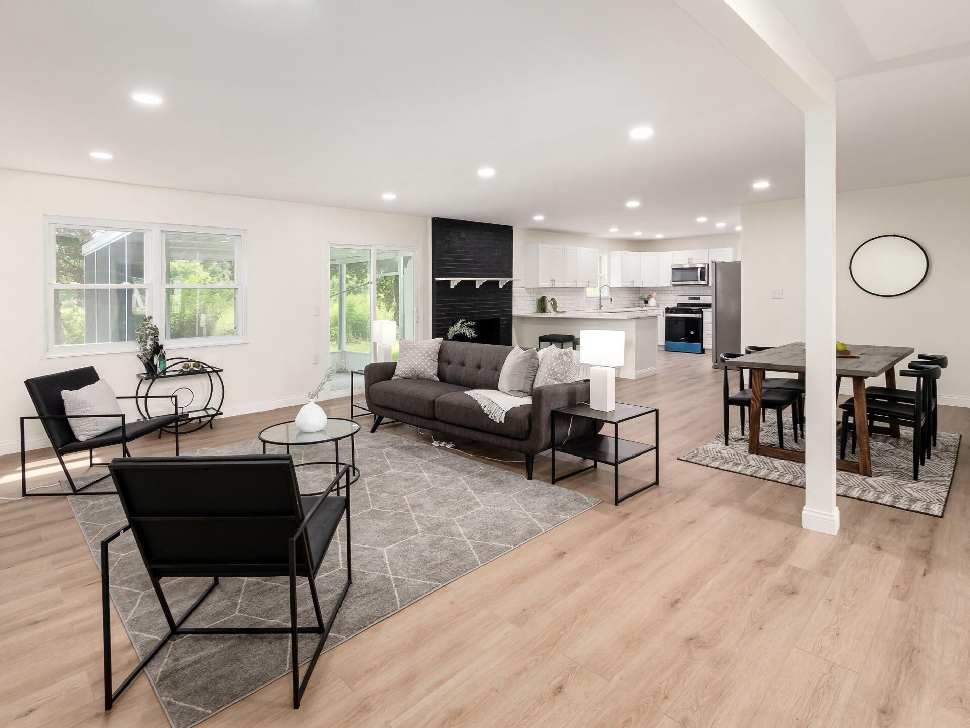 6489 Renner Road Columbus, OH 43228 - Photo 2 of 30 010_e8eb215_A 6489 Renner 015