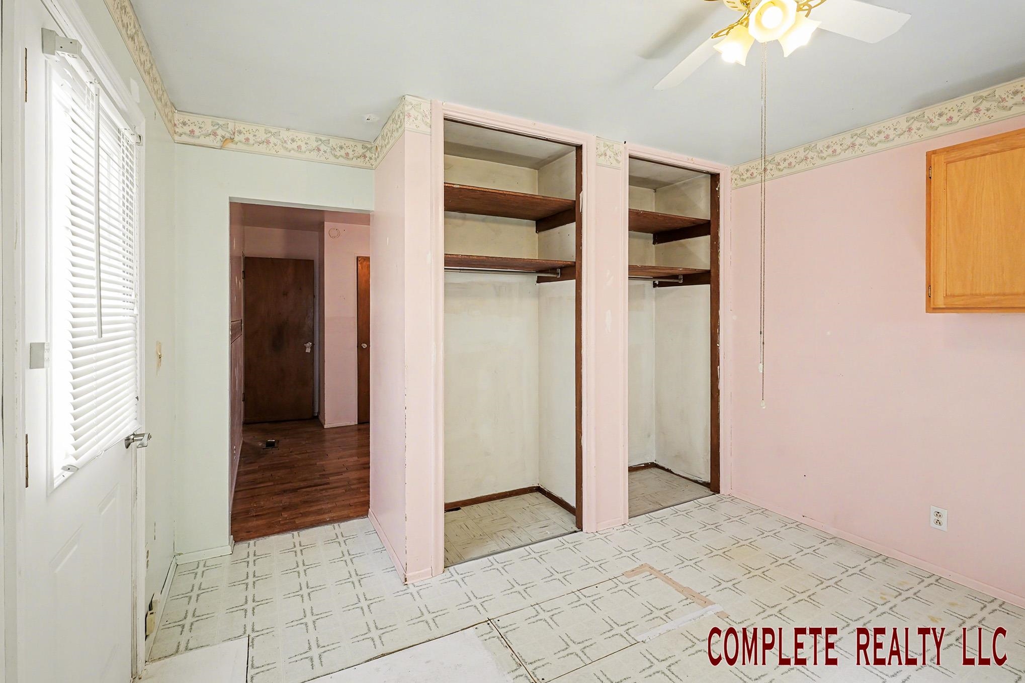 6062 Hopkins Road Flint, MI 48506 - Photo 15 of 25 50204920-622e02b5-2c58-431d-967c-cb8d4e3fa557.JPG