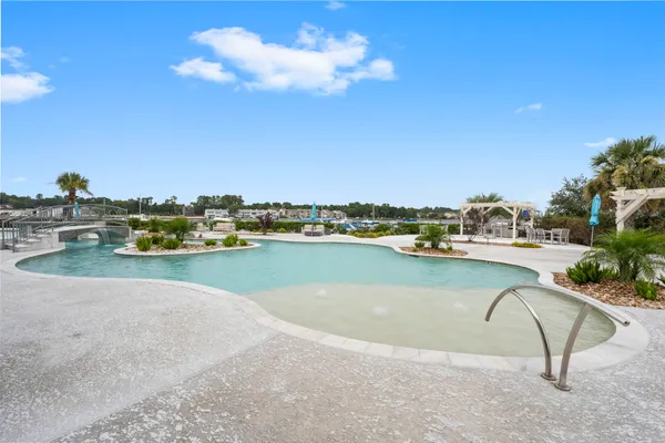 $540,000 | 199 Waterpoint Court, Unit 202, Conroe, TX 77304