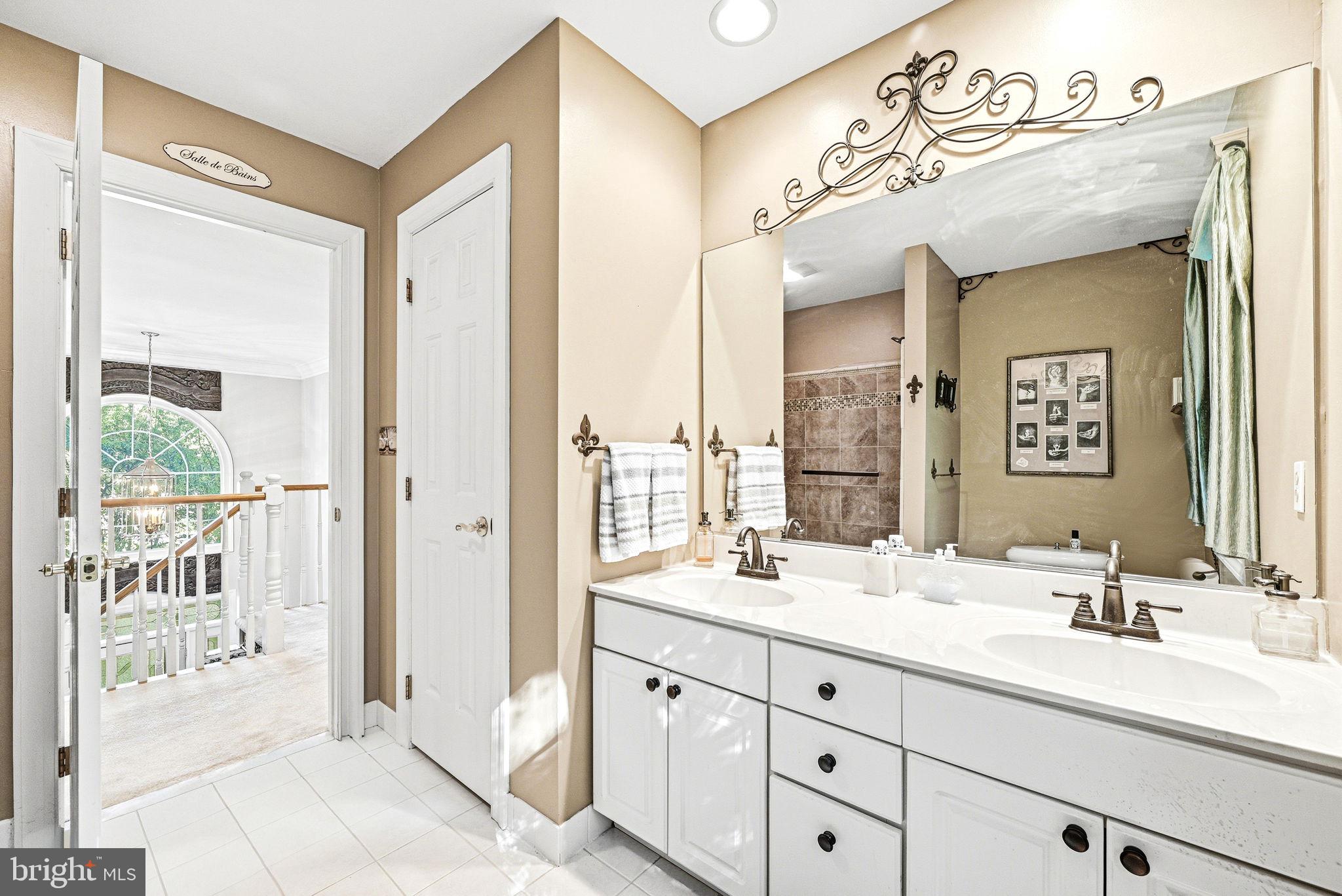 101 Ridings Boulevard Chadds Ford, PA 19317 - Photo 25 of 38 Updated Hall Bath with Double Vanity