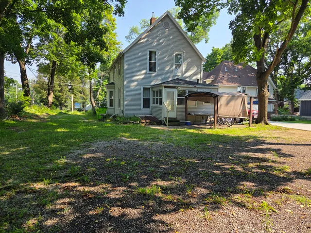 $399,900 | 109 West Geneva Street, Williams Bay, WI 53191