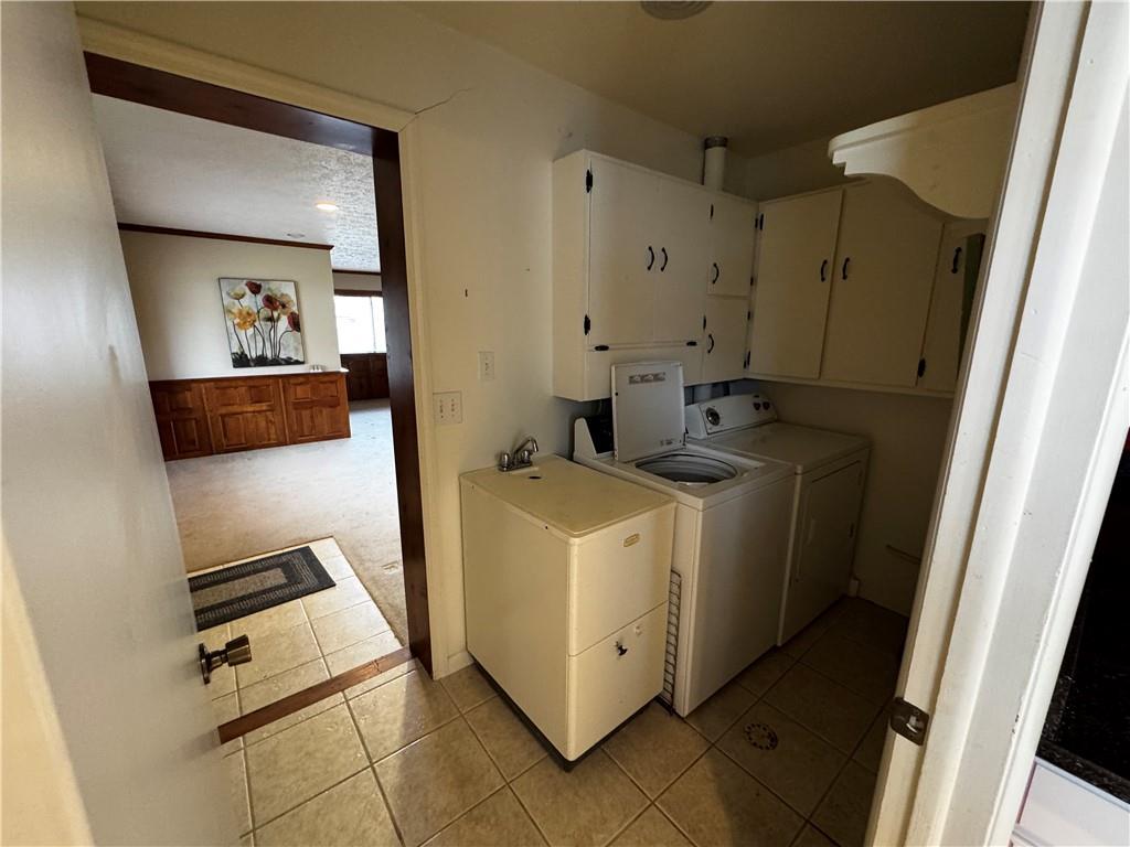 105 Patty Drive Uniontown, PA 15401 - Photo 18 of 25 a utility room with dryer and washer