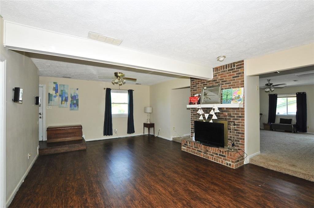 241 Georgetown Road Greenwood, IN 46142 - Photo 8 of 16 Gallery Image 8