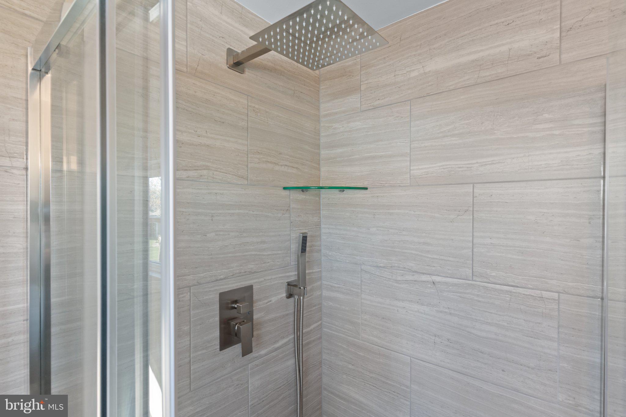 686 Spruce Road Warminster, PA 18974 - Photo 18 of 38 a bathroom with a shower