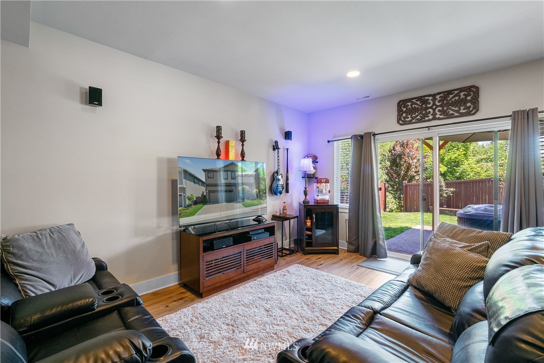 20613 3rd Avenue Southeast Bothell, WA 98012 - Photo 9 of 30