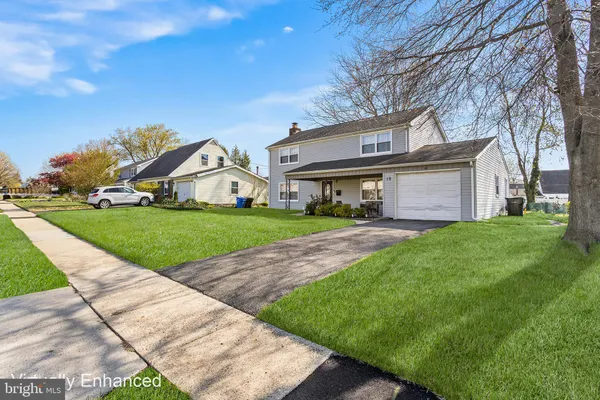 $389,900 | 10 Hancock Lane, Willingboro, NJ 08046