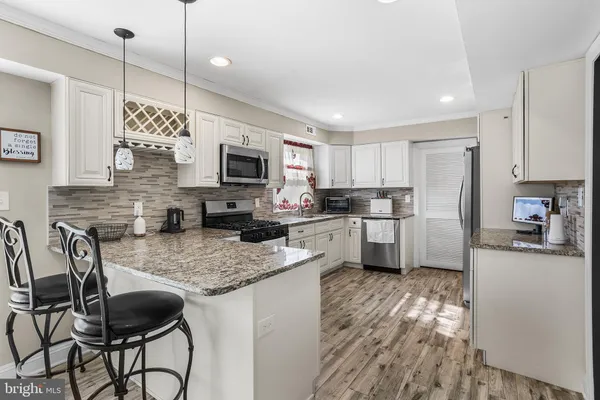 $389,900 | 10 Hancock Lane, Willingboro, NJ 08046