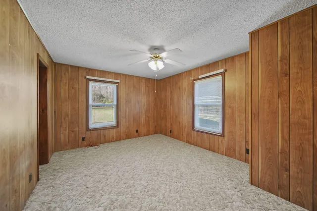 $199,900 | 4842 Woodville Road, Jackson, MI 49201