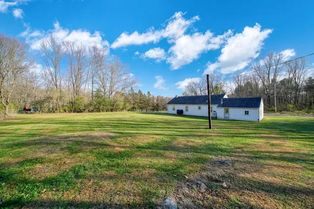 $199,900 | 4842 Woodville Road, Jackson, MI 49201