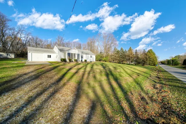 $199,900 | 4842 Woodville Road, Jackson, MI 49201