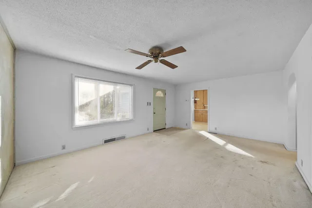 $199,900 | 4842 Woodville Road, Jackson, MI 49201