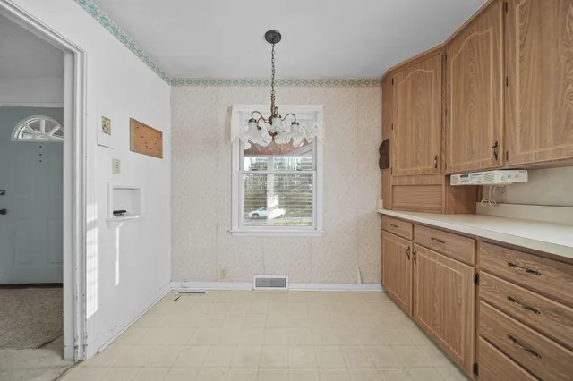 $199,900 | 4842 Woodville Road, Jackson, MI 49201